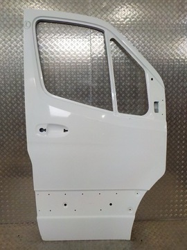 фото thumb №1, Sprinter 907 двері передні праві перед 18-20 голий