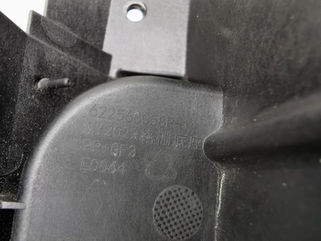 фото thumb №10, Dacia spring ev 21- знак кришка порту заряджання 622568058r