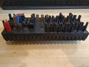 фото thumb №14, Касета коробка корпус запобіжникова vw443941822a