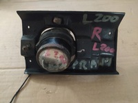 фото thumb №1, Mitsubishi l200 противотуманная фара правый защита