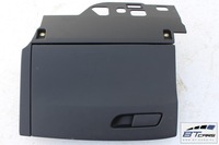 фото thumb №8, Audi a4 a5 бардачок консолі правий 8w1857035 8w1857035b пасажира 6ps - чорний