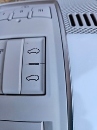 фото thumb №7, Audi q7 4l лампа освітлення кабіни 4l0947135r