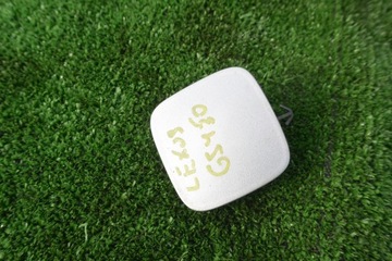 фото thumb №1, Заглушка фаркоп бампера правая зад lexus gs iii 450h 05-08