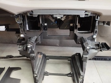 фото thumb №12, Vw amarok ii панель подушки ремені оригінал