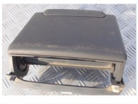 фото thumb №1, Renault laguna i 1.6 00r - бардачок