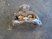 фото thumb №1, Scania супорт гальмівний зад праві z012007