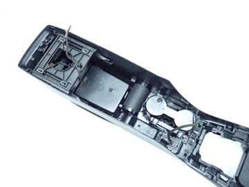 фото thumb №11, Туннель подлокотник гнездо usb ручной европа skoda octavia iv 5e3 21r