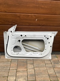 фото thumb №9, Tesla 3 дверь передние правое orygi.