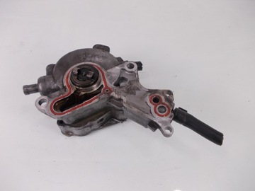 фото thumb №1, Насос вакуум топлива audi a4 b6 a6 c5 1,9 tdi 038145209a штуцер ok