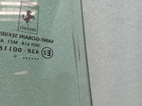 фото thumb №6, Ferrari стекло передних правых дверь 68040400