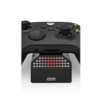 ЗАРЯДНОЕ УСТРОЙСТВО HORI ДЛЯ SOLO XBOX ONE XBOX SERIES X PAD