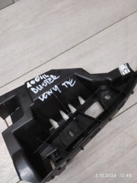 фото thumb №5, 10044. taycan направляющая бампер левый задняя 9j1807253