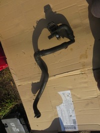 фото thumb №1, Mercedes r-klasa w251 дополнительная помпа wody a2515000140 x