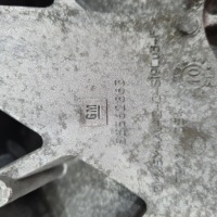 Кронштейн генератора opel insignia 2.0 cdti 55562863 Оригинал, фото thumb