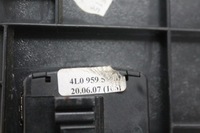 фото thumb №3, Боковина багажника заглушка праві зад audi q7 05-09