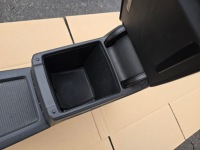 фото thumb №4, Подлокотник тканевый туннель шторка vw golf vii 7 sportsvan оригинал