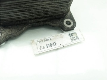 фото thumb №7, Dacia sandero радіаторів масла tce 90 бензин 66kw 90 hp 213052032r 2013