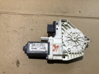 фото thumb №1, Моторчик скло правий задня audi a6 c6 4f0959802f