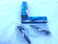 фото thumb №1, З'єднувачі стійок chevrolet corvette c3 stingray