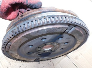 фото thumb №15, Toyota avensis t27 2.0d4d 09r зчеплення двомасовий маховик