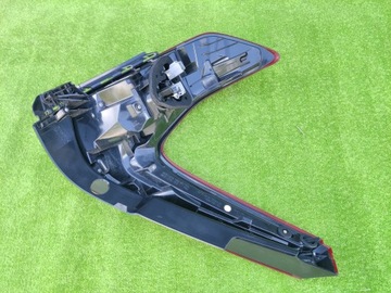 фото thumb №12, Volvo xc40 17- лампа права задня зад led