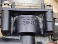 фото thumb №6, Електроклапан нагрівач води volvo v60 2.4 d6 plug in hybrid 31368206