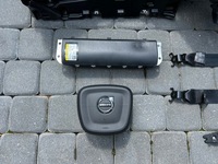 фото thumb №9, Volvo xc40 lift 22- приборная панель консоль подушка безопасности ремни оригинал