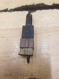 фото thumb №1, Датчик стоп педали тормоза nissan primera p12