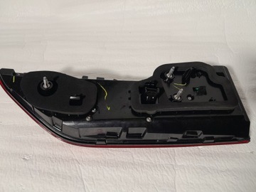 фото thumb №14, Bmw x7 g07 лампи зад комплект usa 5a164a6 5a164a5 5a164a4 5a164a3