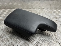 фото thumb №1, Mercedes w245 подлокотник lift чёрный 2009 1696801939