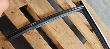 фото thumb №8, Sq5 q5 80a прокладка направляюча скла лівий зад планка сатин 80a839431a