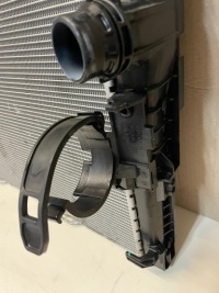 Радіатор води рідина охолоджуючої гібрид bmw 5 g30 530e 7 g11 g12 740e Зі Шроту, фото thumb