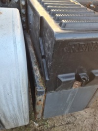 фото thumb №3, Основание кронштейн коробка аккумуляторов renault premium magnum dxi