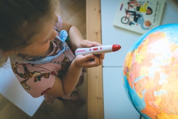 Интерактивный образовательный глобус Parlamondo с говорящей ручкой