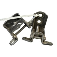 фото thumb №1, Петлі двері задніх лівих góra + dół nissan x-trail t32