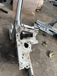 фото thumb №1, Чверть лонжерон підкрилок mercedes cla w117 права