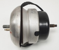 фото thumb №1, Кронштейн подушка двигуна jaguar s-type 2w93-6a003-db