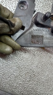 фото thumb №5, Кронштейн радио volvo xc60 30781190