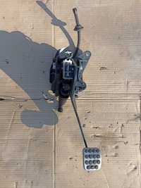 фото thumb №1, Педаль зчеплення циліндр зчеплення mercedes w156 w117 w176 w246