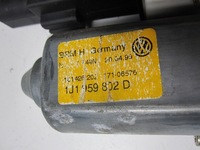 фото thumb №9, Моторчик стекло передний правый vw bora 99r