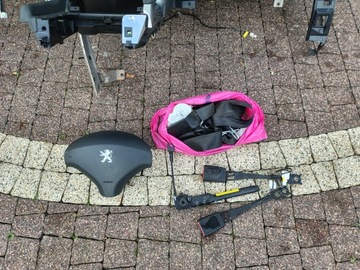 фото thumb №6, Панель peugeot 3008 i консоль капот ідеальний стан комплект оригінальна