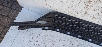 фото thumb №8, Vw touran ii r-line 2015- решётка бампера перед 5ta853677n