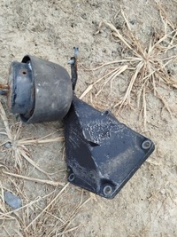 фото thumb №1, Лапи коробки коробки передач 2.5 tdi skoda superb 4b0199307f