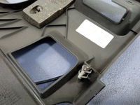 фото thumb №4, Volvo s60 ii v60 захист нижня консолі ліва eu