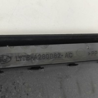 фото thumb №9, Ford kuga iii 2024 решётка вентиляционная pod бампером задним