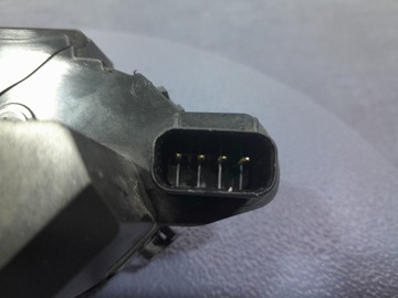 фото thumb №4, Volvo xc60 i замок дверь зад правый 10 4 pin 30799322