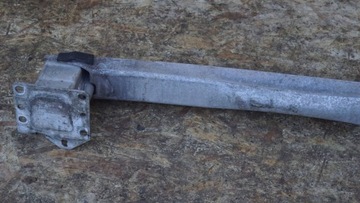 фото thumb №8, Peugeot 308 t7 балка бампера перед y757