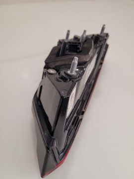 фото thumb №10, Audi a5 rs5 8w лампа права зад кришка 8w6945094e