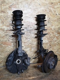 фото thumb №1, Vw golf vii leon iii octavia поворотный кулак левая правая перед