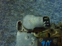 фото thumb №2, Замок двері alfa romeo 156 1997-2006r. правий задній